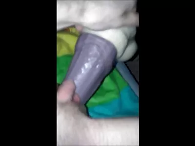 بنابراین فیلم سوپر لری دانشجوی بلوند پزشکی زیبا خروس یکی از استادان کلاس خود را می مکد