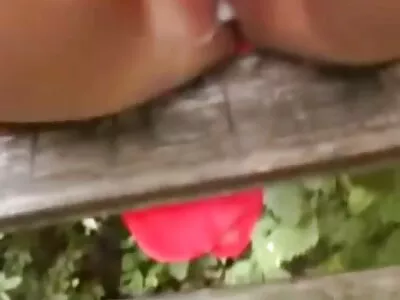 شلخته سینه سوپر در حمام مزاحم ما است