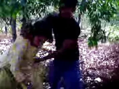 ویبراتور برای بیور سوپر پزشک دهکده تنگ او